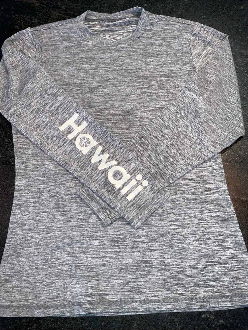 HIC (Hawaiian Island Creations) Long Sleeve Heather Gray Rash Guard